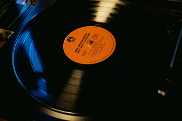 What Is Vinyl Sound Quality? Is Vinyl Really Better?