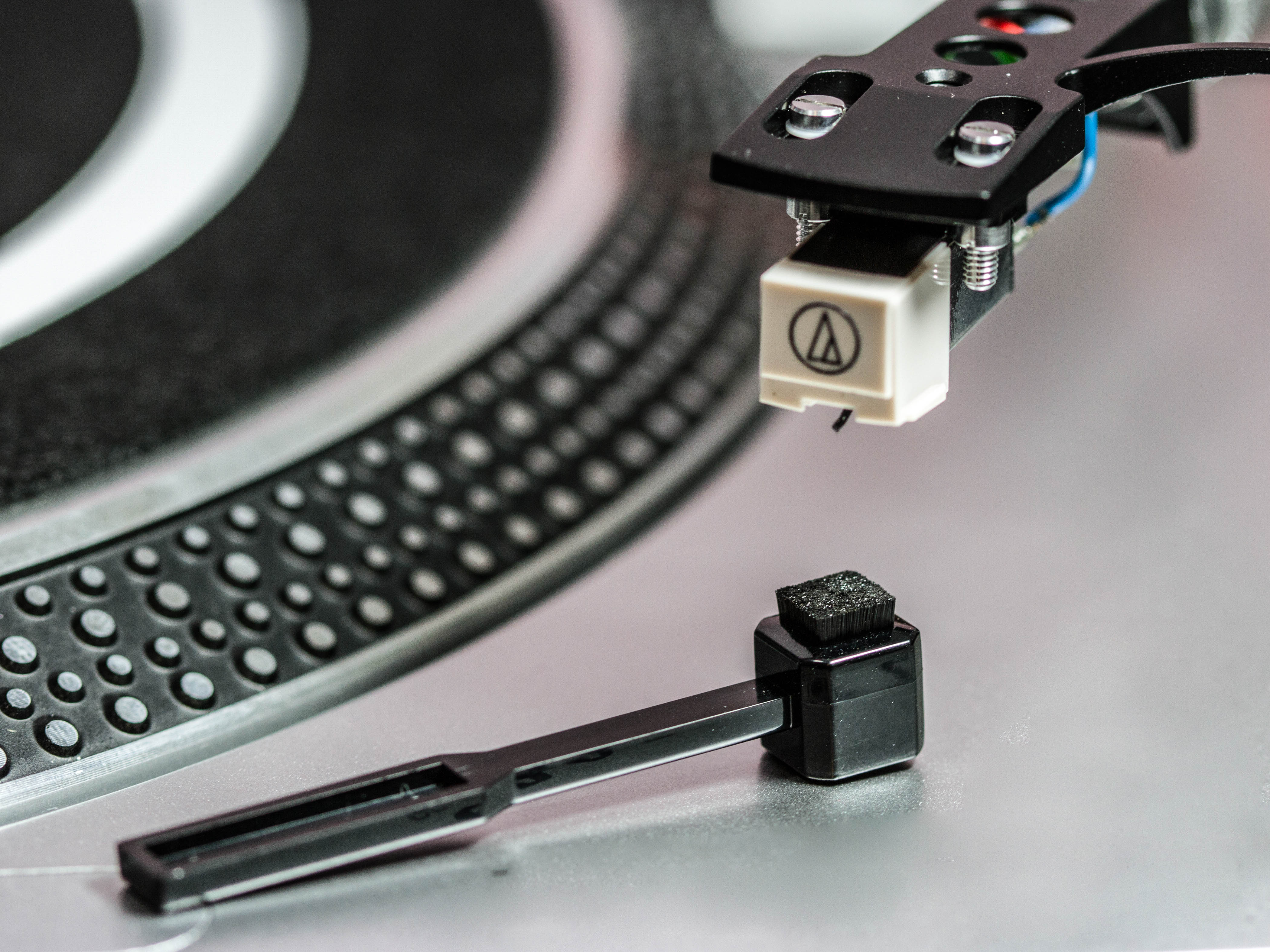 Vinyl Buddy Turntable Stylus Brush